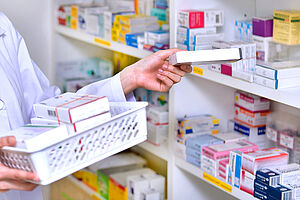 Image d'illustration : rayon de pharmacie