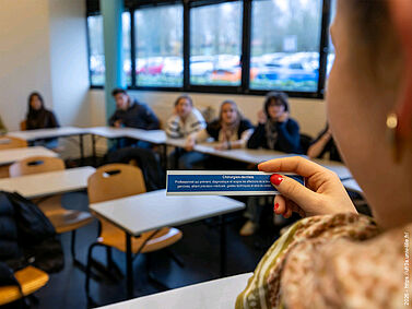 Photo représentant l'utilisation d'un jeu pédagogique lors de l'immersion Médecine de novembre 2026 sur le jeu t'ime's up